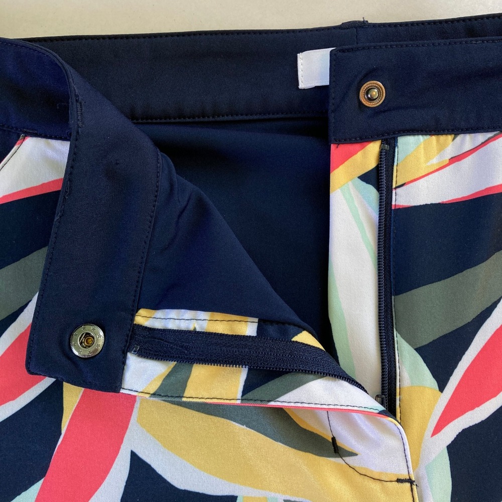 Lady Hagen Traditional Skort Desert Getaway Retro Leaf Dark Navy (Size 16) - Picture 3 of 13
